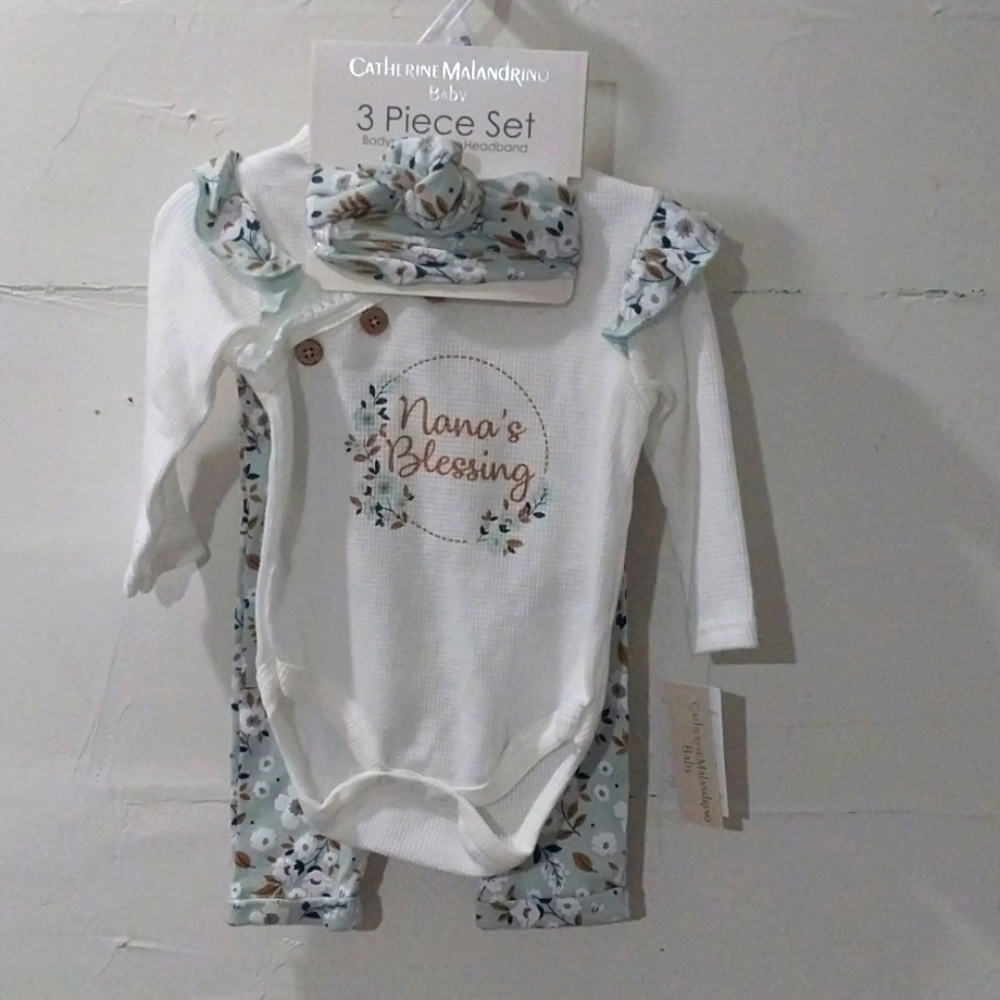 NWT BABY GIRLS 3 PIECE OUTFIT